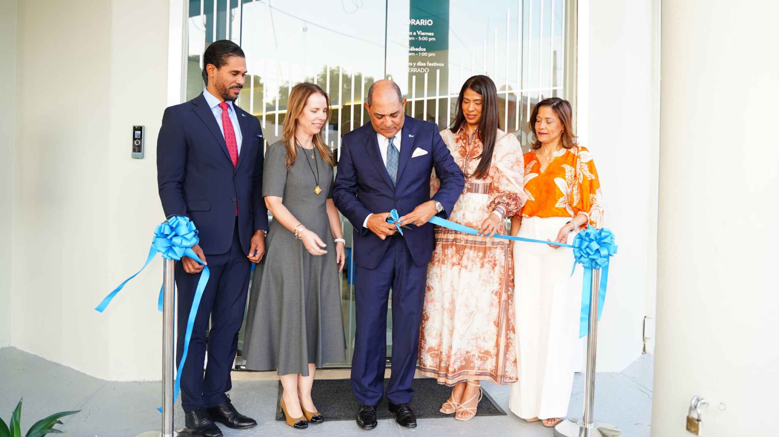 Humano Seguros inaugura nueva sucursal en Baní para fortalecer su cercanía con los clientes